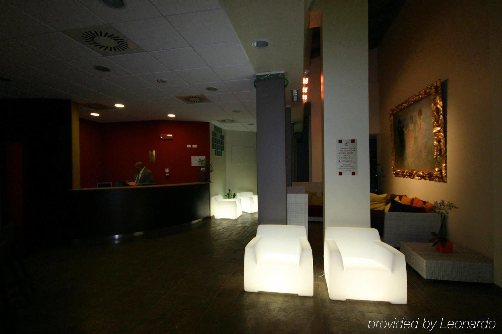 Mihotel Milan Interior photo